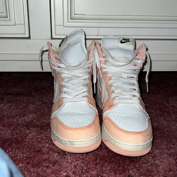 nike high dunks pink and white. Vintage - Picture 2 of 3